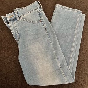 Express Slim Super High Rise Size 2 Petite